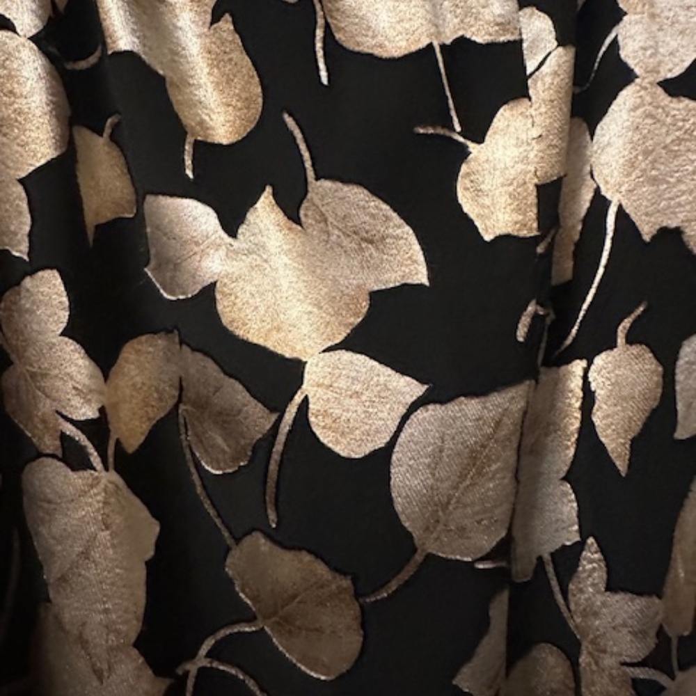 Kasper & Company Leaf Patterned Maxi Skirt, Size 16, Excellent Condition!!! - Picture 2 of 2